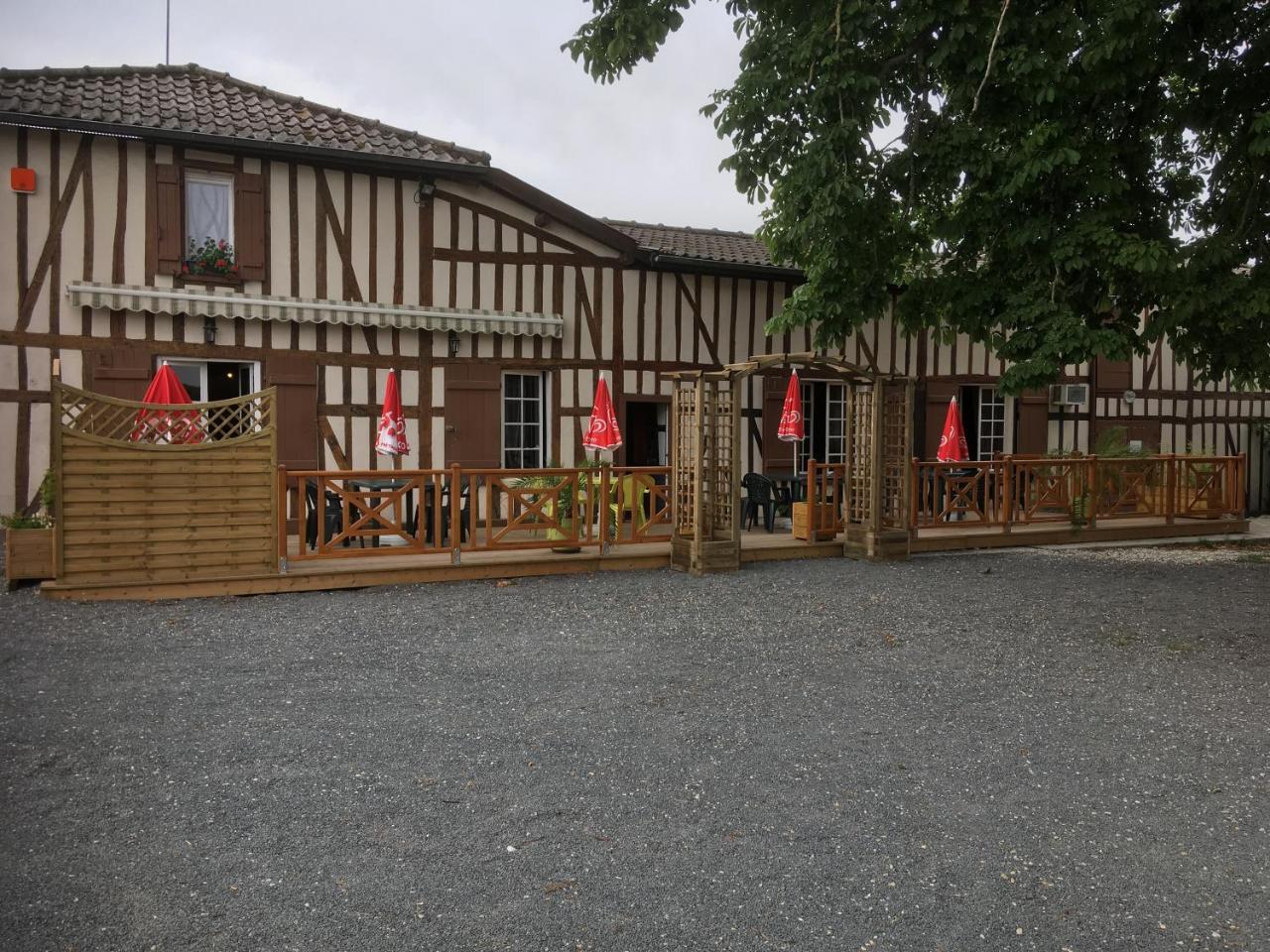 Hotel La Petite *